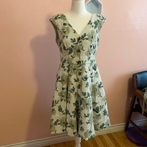 Gal meets glam lily dress